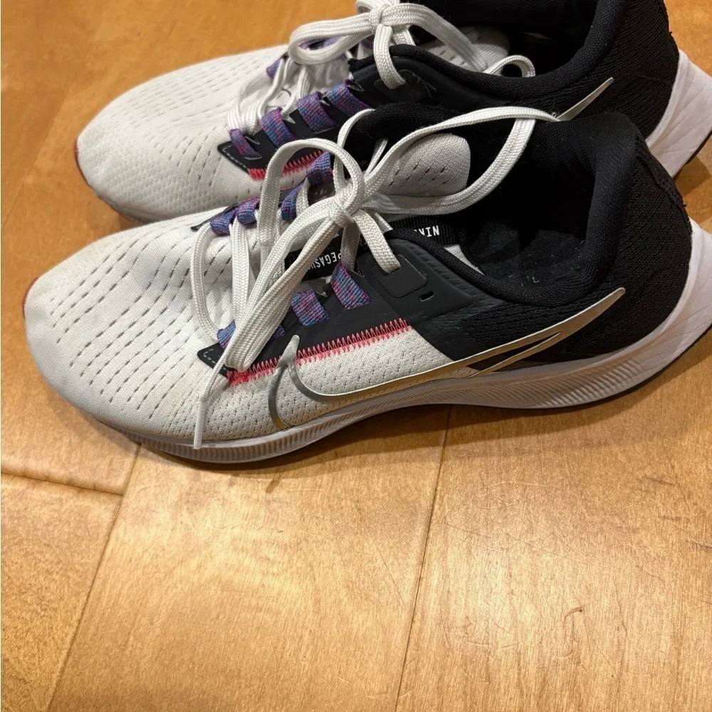 Nike Air Zoom Pegasus 38 running women shoes 8.5